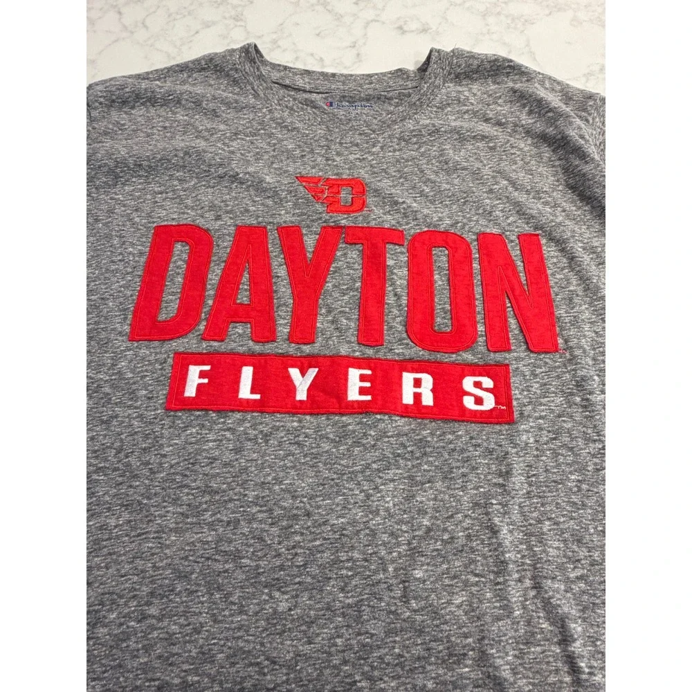 Champion Mens UD Dayton Flyers T-Shirt Heather Grey Red Embroidered XL - Picture 3 of 5